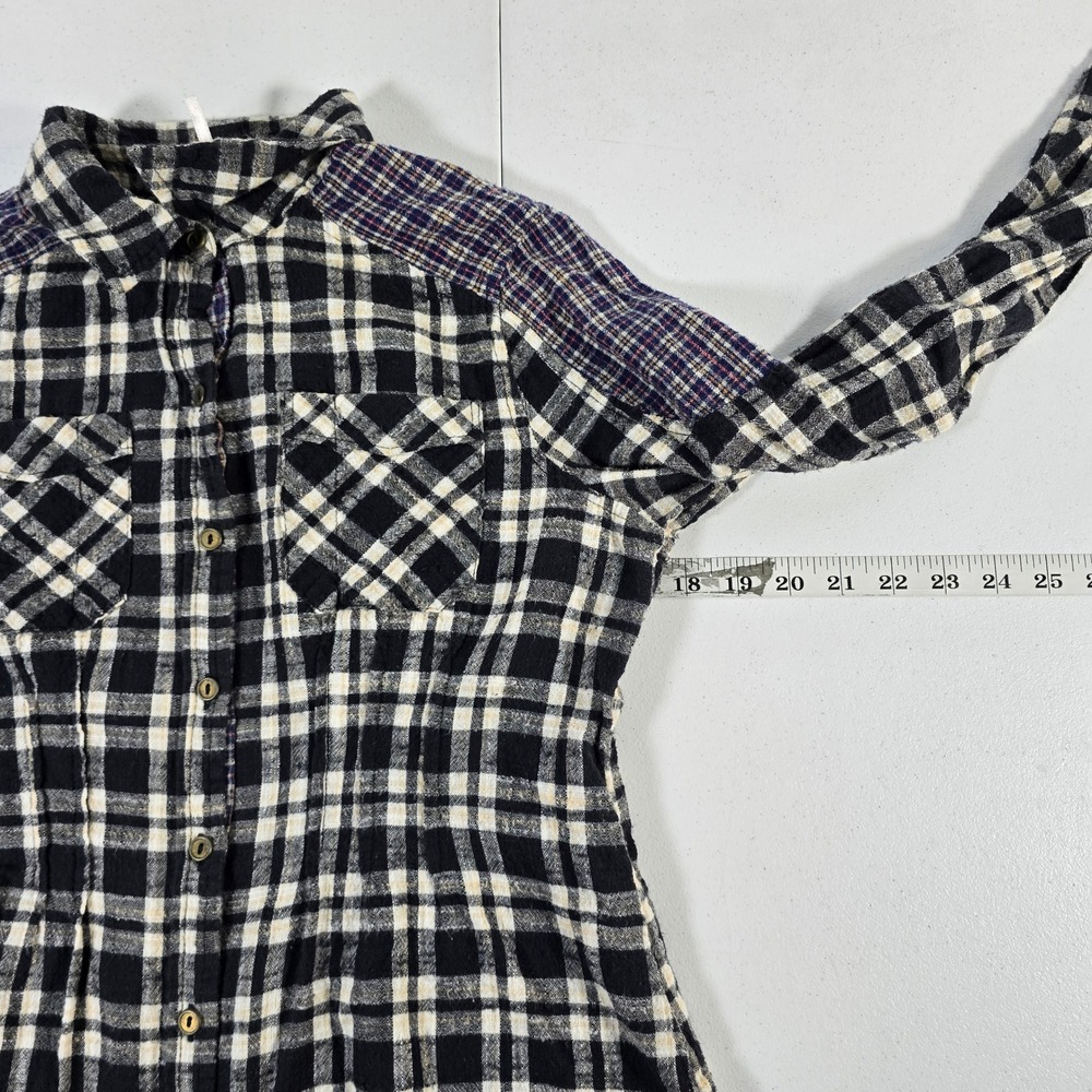 Free People Plaid Button Down Shirt‎ Black Cream Purple XS Long Sleeve Flannel - Picture 3 of 8